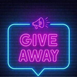 🚨NOT FOR SALE🚨This listing is only for my live Givys